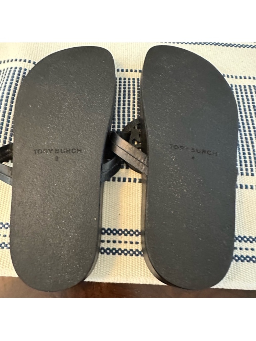 Pre-Loved Tory Burch Black Miller Cloud Sandals - Picture 2 of 6